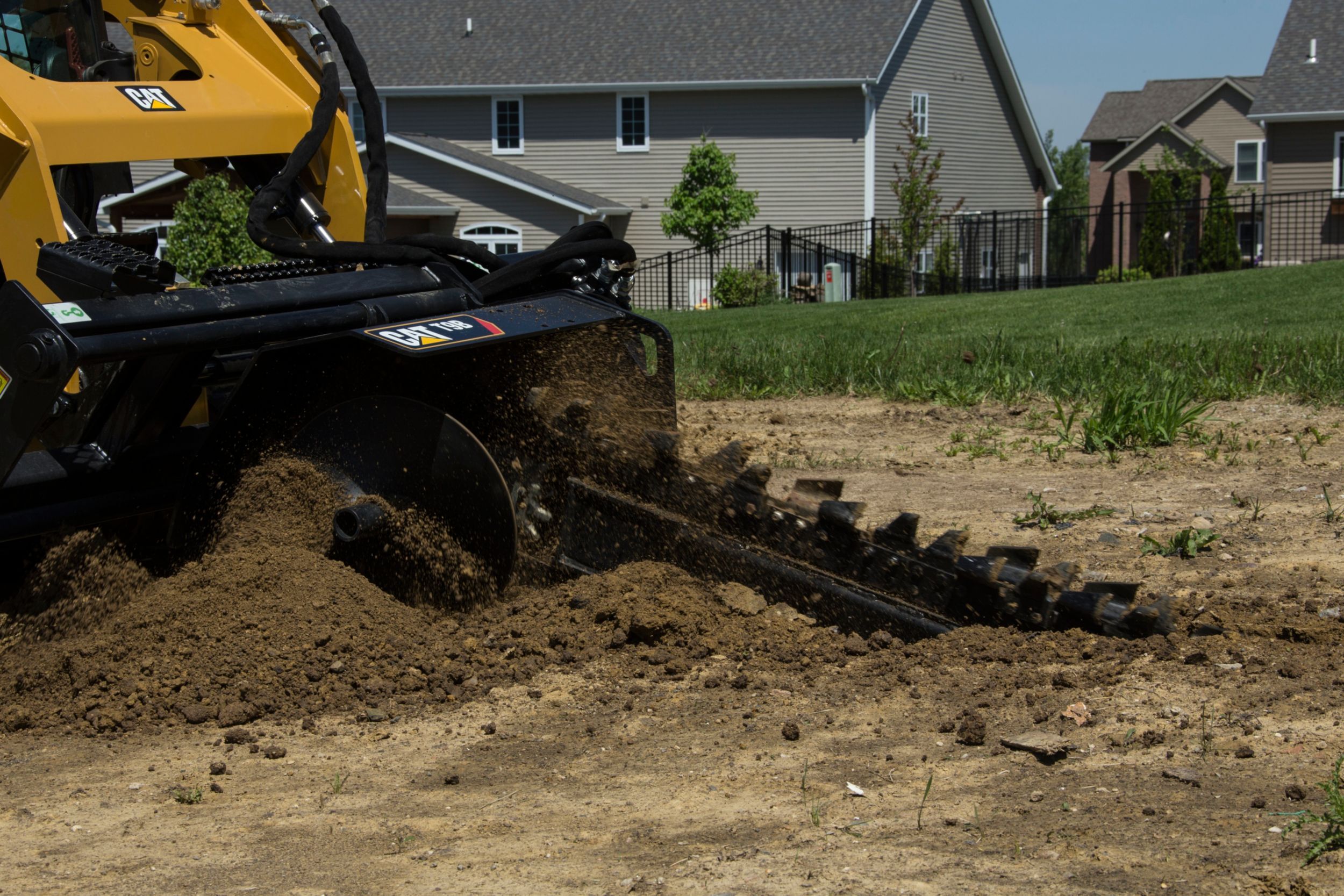 T109 Hydraulic Side Shift - Image 9