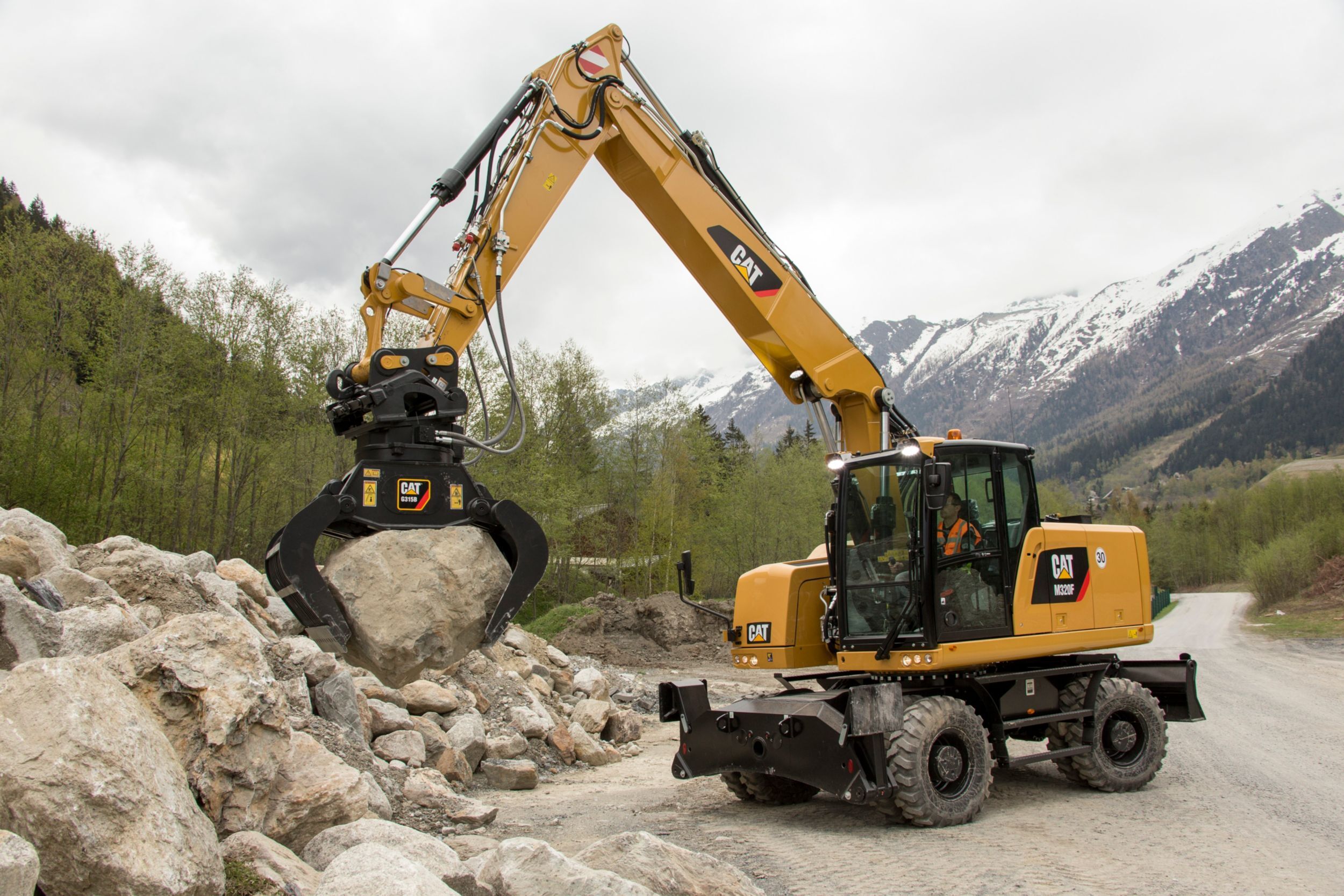 G324 Demolition & Sorting Grapple: 587-8977 - Image 2